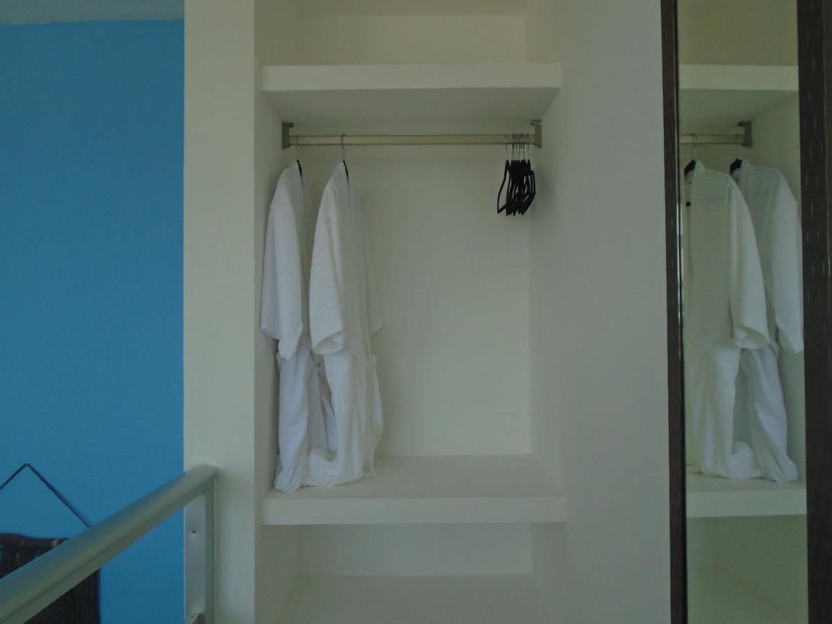 Linda Vista Loft- Ocean View- Shared Pool * Isla Mujeres